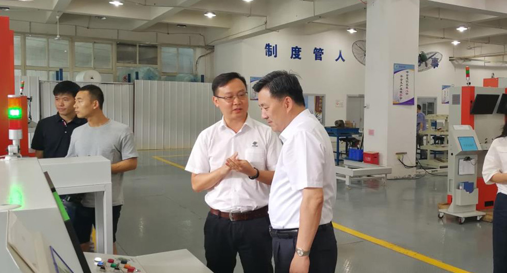 热烈欢迎重庆市北碚区区委书记周旭莅临日联科技考察